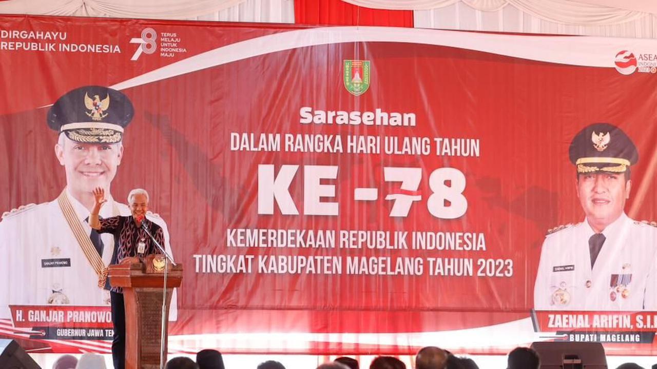 Ganjar menekankan bahwa kalimat ‘persatuan’ harus diwujudkan dalam aksi nyata yakni dengan tidak membeda-bedakan ras, golongan, agama, hingga status sosial.