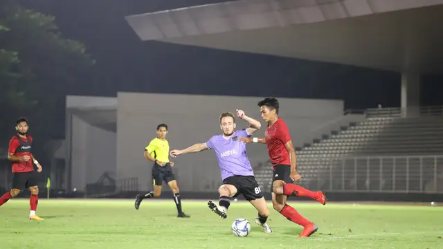 Persita Versus Tim Nasional Indonesia