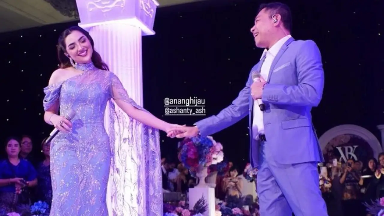 Potret Ashanty Tampil Maksimal Bak Princess Elsa di Acara Pernikahan