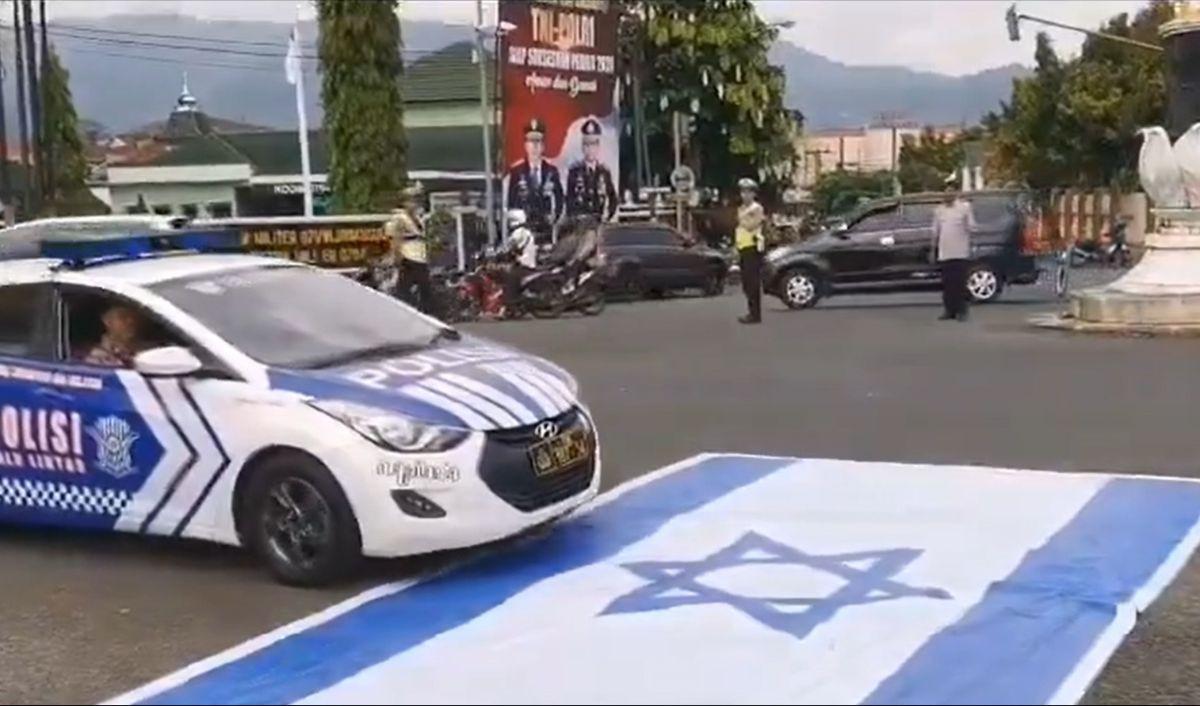 Bahkan, kata dia, video yang tersebar di media sosial itu tidak menunjukkan peristiwa utuh.&nbsp;<br>