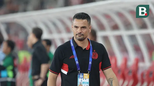 Carlos Pena - Persija Vs Persebaya di BRI Liga 1 2024/2025