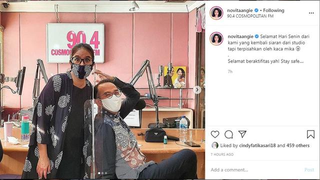 Novita Angie - Iwet Ramadhan (Foto: Instagram/@novitaangie)