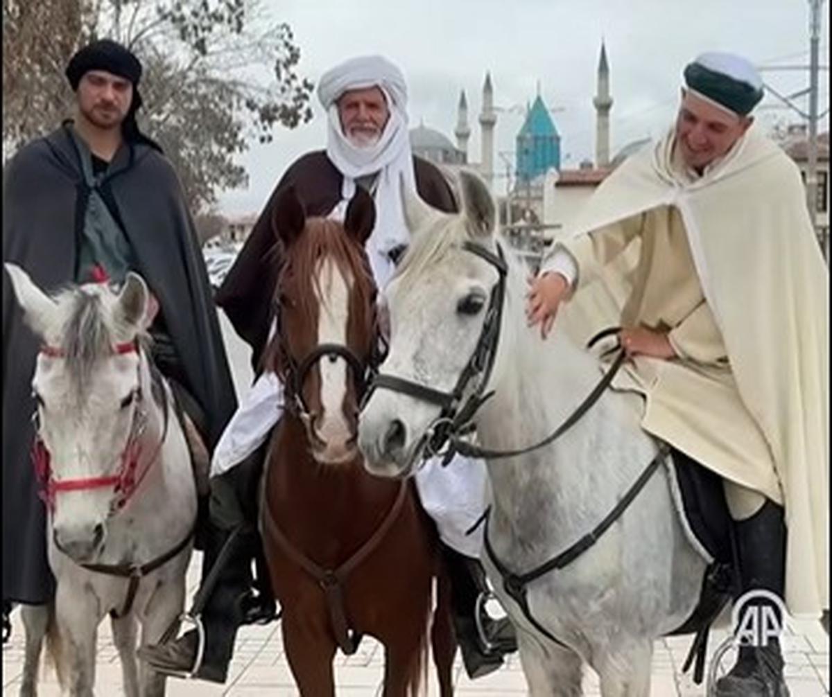 3 bule muslim asal Spanyol pergi haji naik kuda