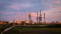 PT Medco Energi Internasional Tbk (MEDC) telah mengakuisisi hak partisipasi Repsol di PSC Blok Corridor. (Foto: Medco)
