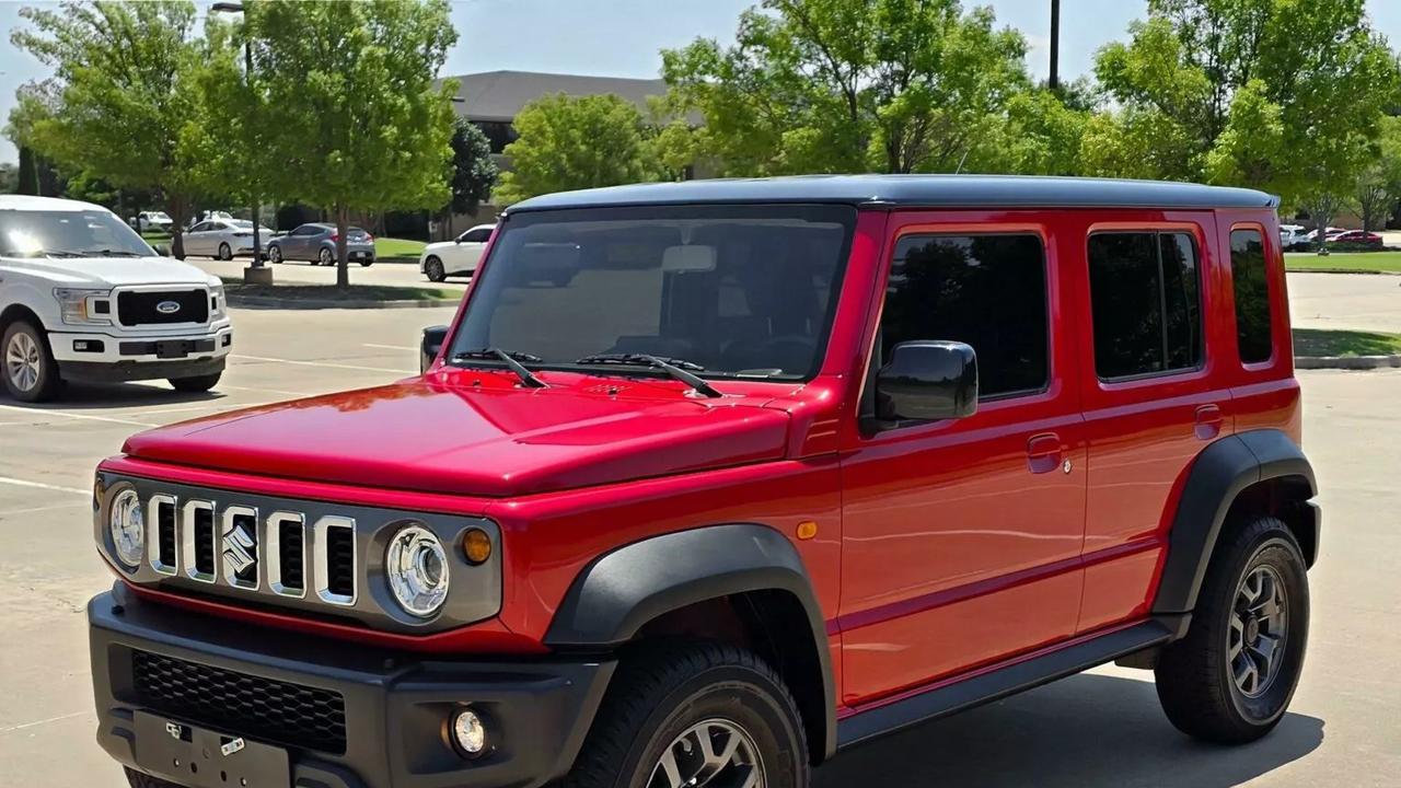 Suzuki Jimny 5-pintu