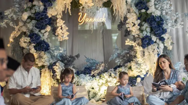 6 Momen Tasyakuran Akikah Anak Ketiga Yasmine Wildblood, Berlangsung Khidmat