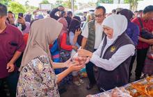 Fakta Unik Pasar Murah Gubernur Jatim: Telur Gratis untuk Bumil, Jaga Harga & Inflasi Tetap Terkendali!