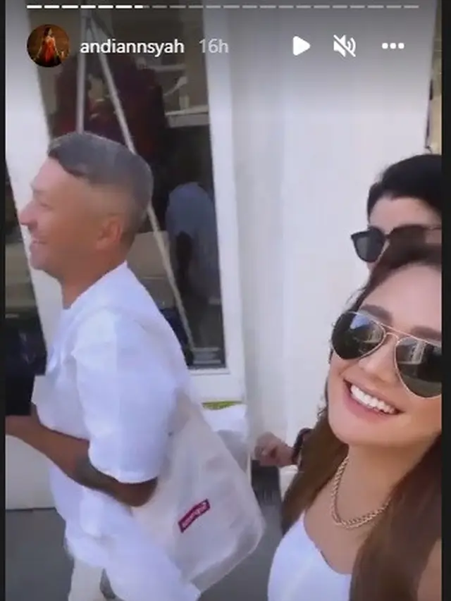 Andi Annisa liburan ke London bareng Medina dan Gading Marten (Foto: Instagram andiannsyah)