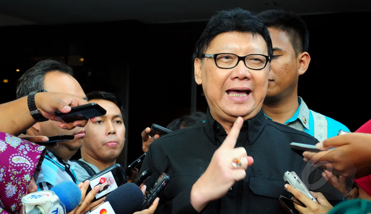 Menteri Dalam Negeri yang juga Wakil Ketua Kompolnas Tjahjo Kumolo  (Liputan6.com/Yoppy Renato)