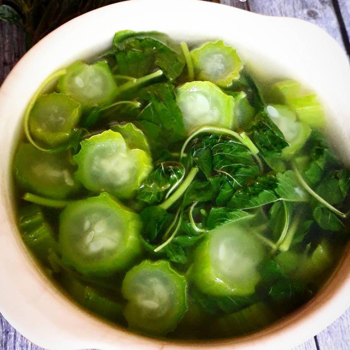 Resep Sayur Bayam Bening Oyong