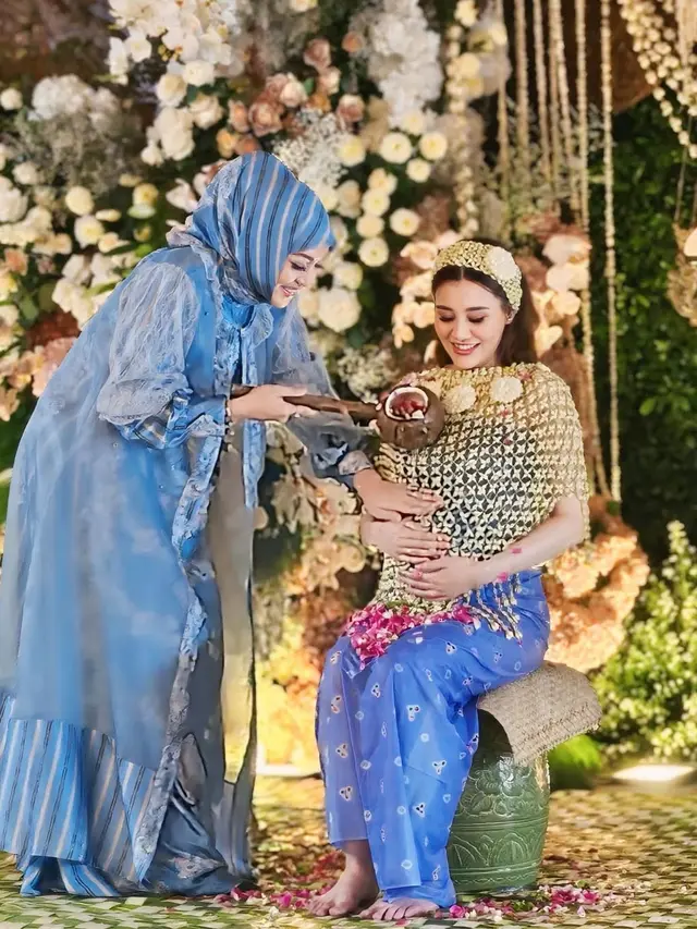 Model Gamis Pilihan Angelina Sondakh/Foto via Instagram @angelinasondakh09