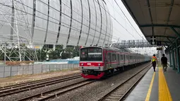 Stasiun JIS Dibuka, Warga Rela Putar Arah Demi Jajal Akses Baru