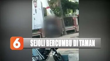 Viral video dua sejoli bercumbu di Taman Jam Agung, Pasuruan, Jawa Timur.