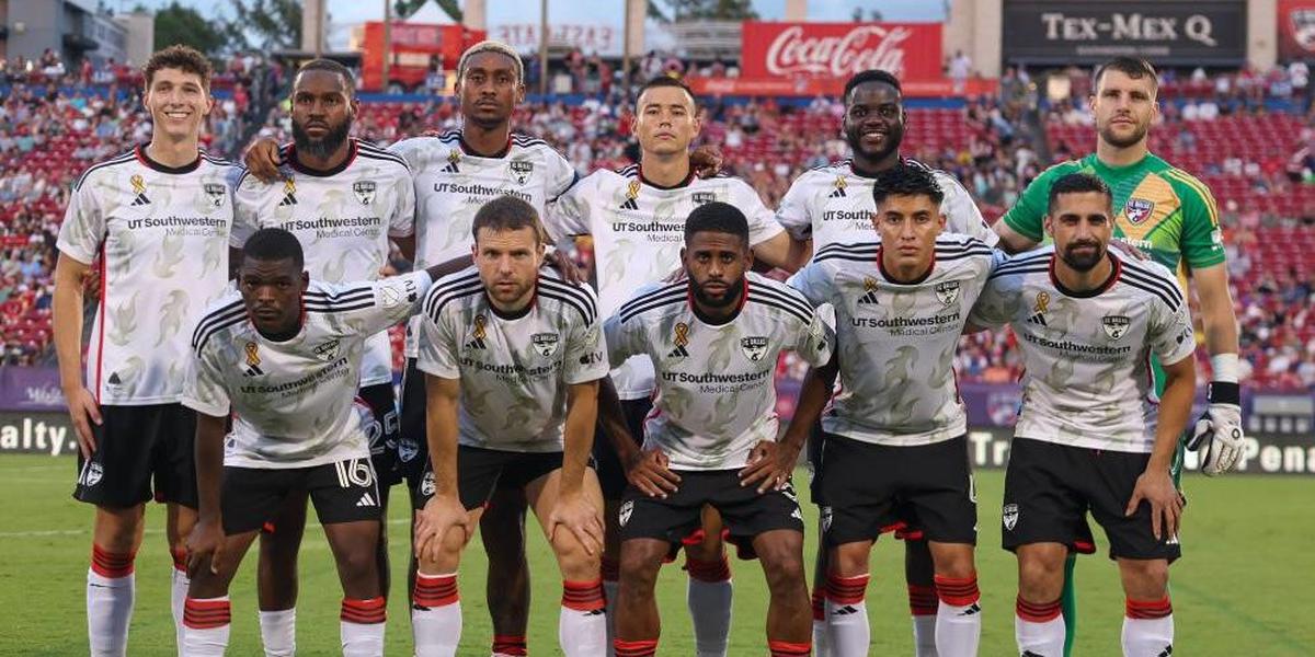 FC Dallas Umumkan Maarten Paes Cedera