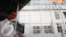 Selain Terminal Bus Manggarai, Jokowi akan merevitalisasi sejumlah terminal bus lain di Jakarta, Rabu (16/04/2014) (Liputan6.com/Herman Zakharia).