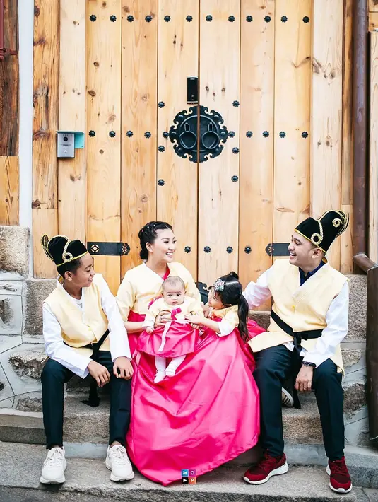 Ruben Onsu dan Sarwendah. (Instagram/ruben_onsu)