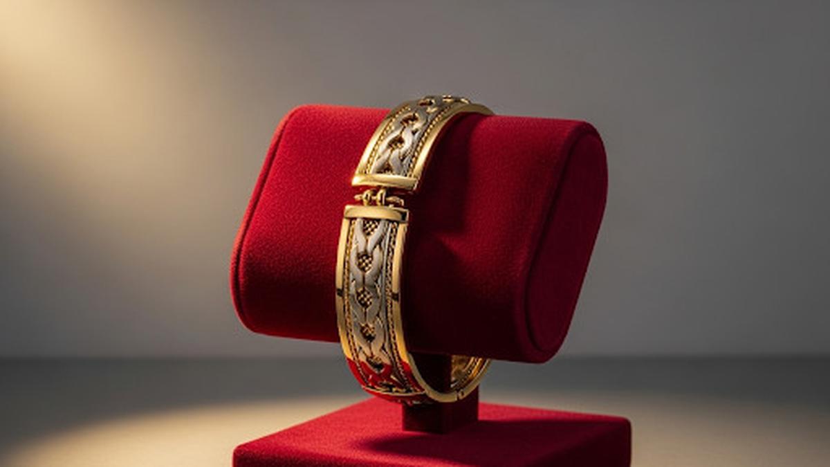 10 Model Gelang untuk Wanita Gemuk Emas 4 Gram, Elegan dan Nyaman Dipakai