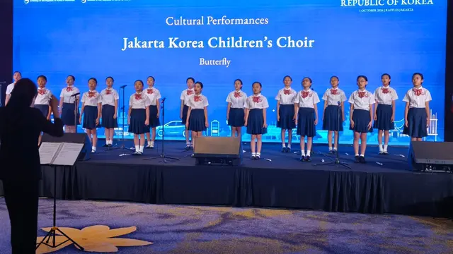 Penampilan Jakarta Korea Children's Choir dalam  resepsi National Day dan Armed Forces Day Korsel, Kamis (1/10/2026), di Jakarta.