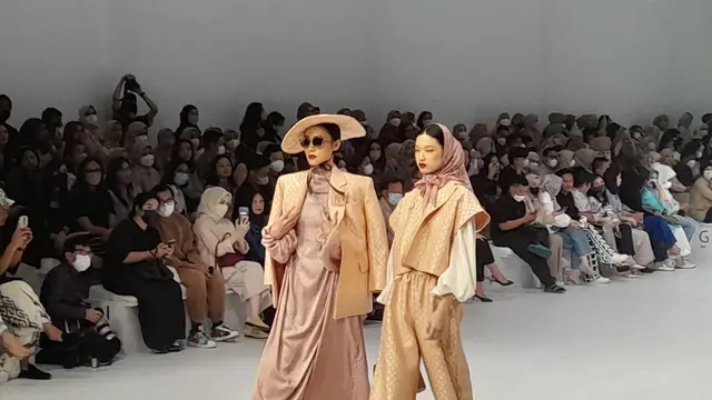 Kolaborasi Daliatex Kusuma dengan tiga designer di Jakarta Fashion Week