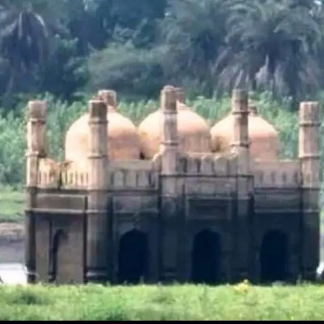 Masjid Berusia Ratusan Tahun di India Mendadak Muncul Lagi Setelah Tenggelam Sejak 1985