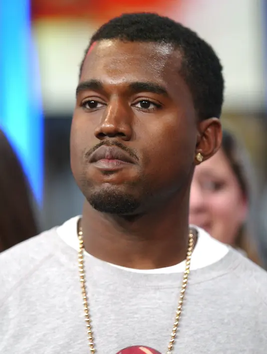 Perampok tersebut diduga adalah orang dalam di studio milik Kanye, namun pihak kepolisian setempat masih menyelidiki kasus krimal tersebut. (AFP/Bintang.com)