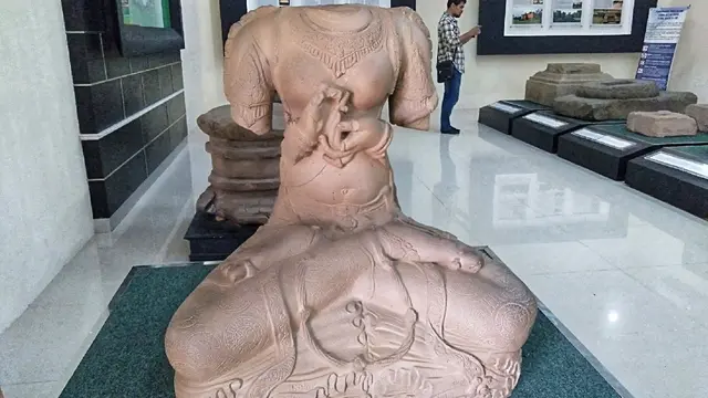 Arca Prajnaparamita