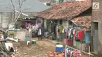 Akibat pembangunan proyek jalan Tol Bandara Soekarno Hatta Kunciran, sebanyak 10 rumah di kampung Rawa Bokor Kecamatan Benda Kota Tangerang terisolir dari lingkungan sekitar, akibat tanah mereka miliki yang nelum dibebaskan.