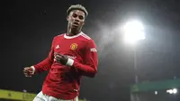 Setelah Rangnick ditunjuk pada November lalu, Marcus Rashford membutuhkan waktu untuk menyesuaikan diri dengan sistem baru tetapi dia telah melakukannya dengan baik dalam beberapa pekan terakhir. Rashford sukses dalam 6 keterlibatan gol dalam 18 pertandingan musim ini. (AFP/Daniel Leal)