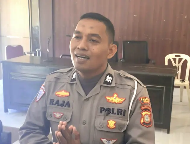 Anak Polisi Pukul Guru
