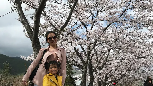 [Bintang] Ayu Ting Ting