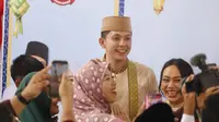Lautan Manusia di Hari Lebaran, Rumdin Bupati Lamsel Kini Jadi Rumah Bersama Ribuan Warga