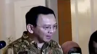 Bantahan Ahok soal pelecehan ayat Alquran disampaikan lewat media sosial.