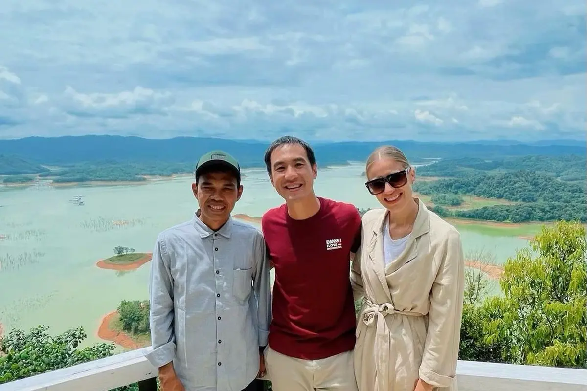 Daniel Mananta menyambangi kediaman Ustaz Abdul Somad (Instagram/vjdaniel)
