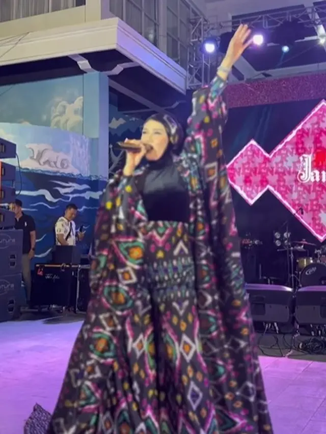 Mulan Jameela (Instagram/mulanjameela1)