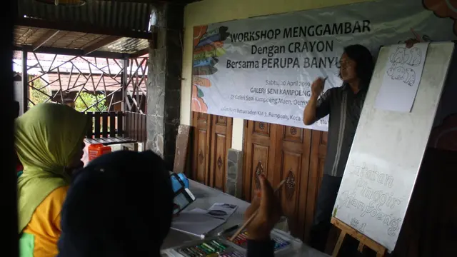 Program khusus seni lukis dan menggambar untuk mengisi libur lebaran 2019 di Kampoeng Maen, Baturraden, Banyumas. (Foto: Liputan6.com/Gogon untuk Muhamad Ridlo)