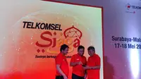 Jajaran direksi Telkomsel usai paparan Persiapan Ramadan dan Idul Fitri (RAFI) 2017 dan Network Drive Test Surabaya-Malang 2017, Kamis (18/5/2017). (Liputan6.com/Corry Anestia)