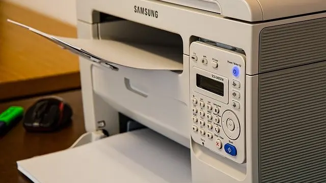 Ilustrasi Printer sebagai Barang Komplementer