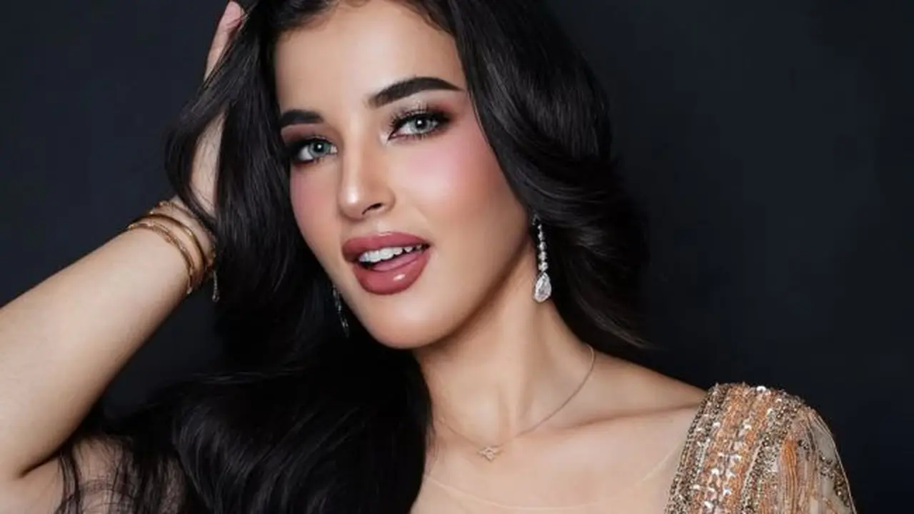 Potret Tasya Farasya Makeup ala Miss Universe (credit: instagram/tasyafarasya)