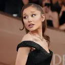 Ariana Grande Buka Lembaran Baru Lewat Album petal, Ini Daftar Lagunya