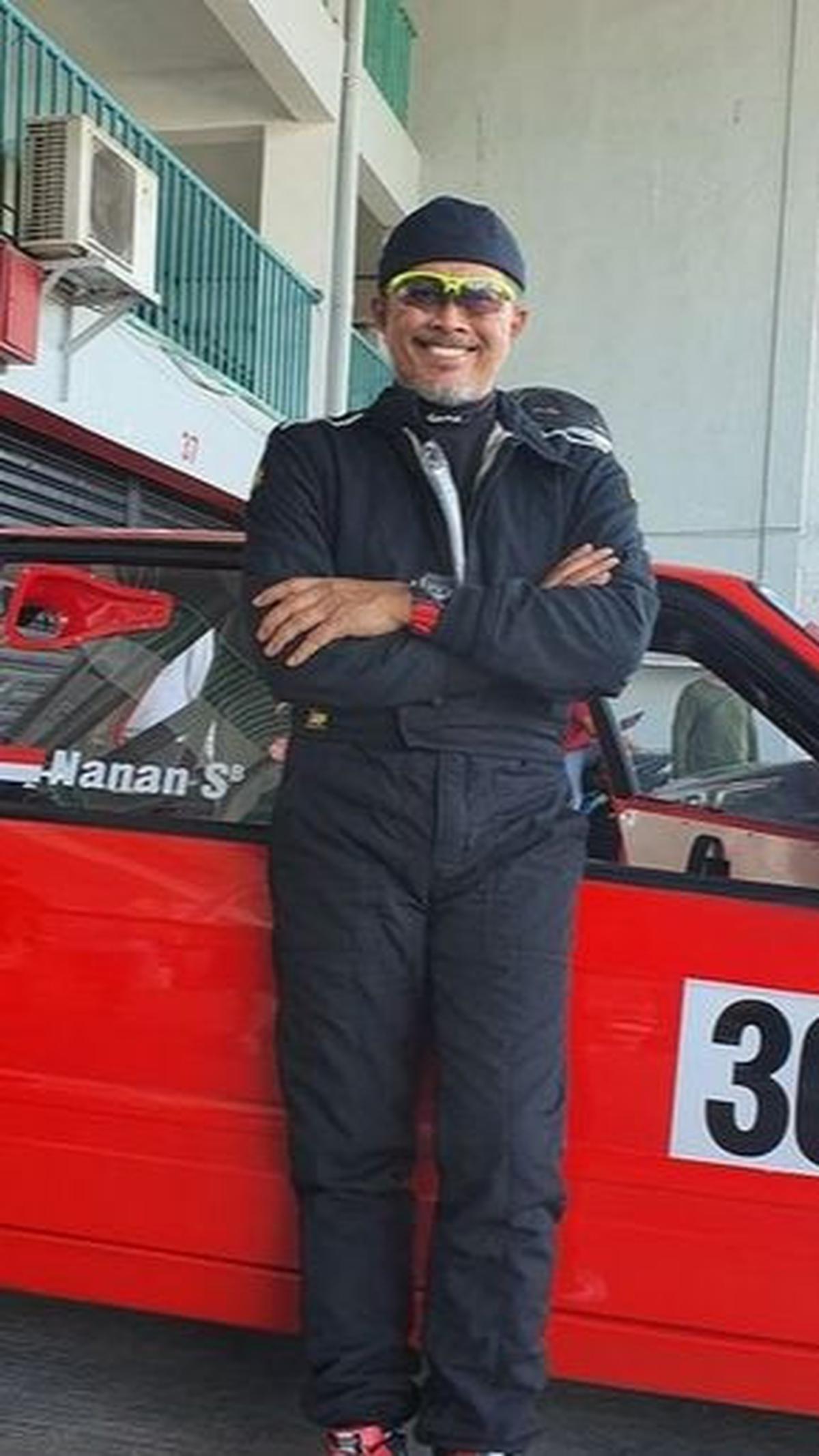 Komisaris Jenderal (Purn.) Nanan Soekarna membagikan foto masa lalunya di akun media sosial miliknya. <br>