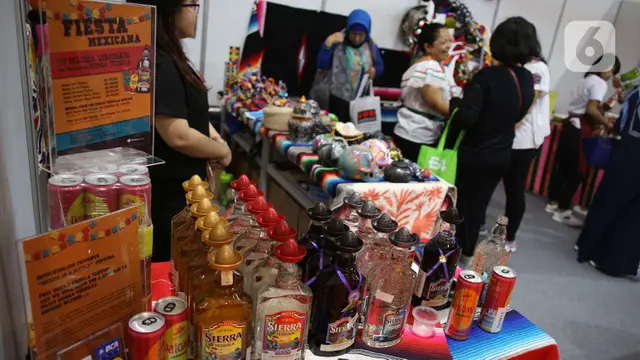 Bazar Amal Women International Club ke-52