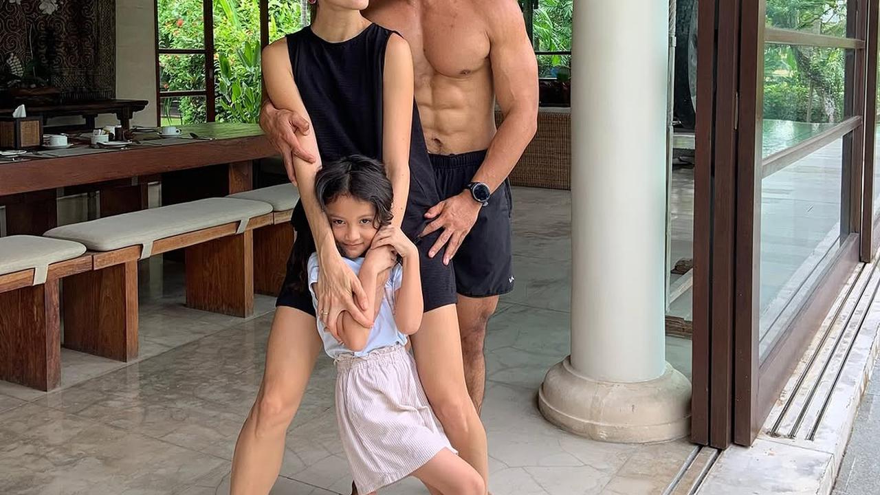 Chicco Jerikho Pamer Kemesraan dengan Putri Marino di Bali, Netizen: Pasangan Favorit