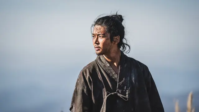 Rowoon dalam drakor The Murky Stream. (Disney Plus via Soompi)