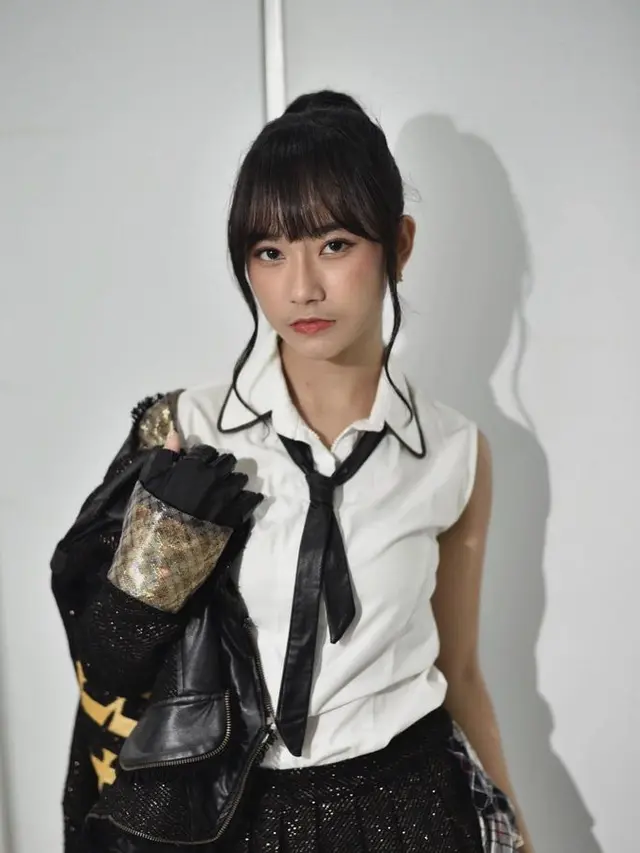 Wota Merapat! Shopee Live Perdana Si Cantik Zee & Freya JKT48, Bisa Dapetin Undangan Nonton Langsung JKT48 di TV Show Shopee