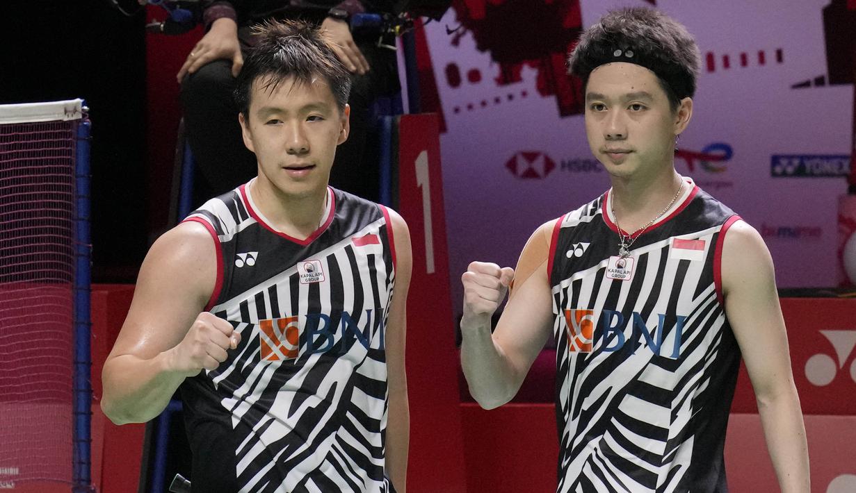 Alhasil pada dua pertemuan di BWF World Tour Finals, Marcus/Kevin selalu bisa mengalahkan Lee Yang/Wang Chi-Lin. Sebelumnya keduanya juga menang saat bersua di fase grup. (AP Photo/Dita Alangkara)