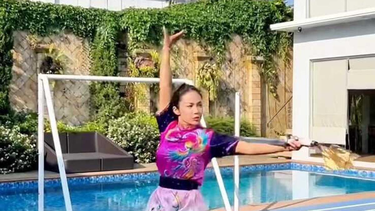 6 Potret Taman Rumah Kris Dayanti, Jadi Spot Favorit saat Olahraga Wushu
