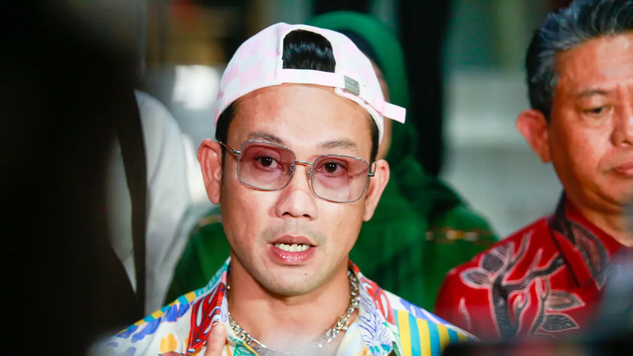 Denny Sumargo laporkan Verny Hasan