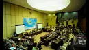 Suasana sidang rapat kerja komisi II DPR RI dengan Mendagri Tjahjo Kumolo, di Gedung DPR, Senayan,  Jakarta, Jumat (16/1/2015). (Liputan6.com/Faisal R Syam)
