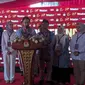 Kandidat Paslon Jeje Govinda - Asep Ismail telah mendaftarkan diri ke KPU untuk maju di Pilkada Bandung Barat.