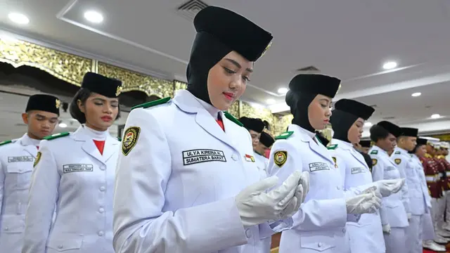 Tim Pasukan Pengibar Bendera Pusaka (Paskibraka) yang akan mengemban tugas dalam Upacara HUT RI.